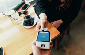 Customer tipping at a coffee shop