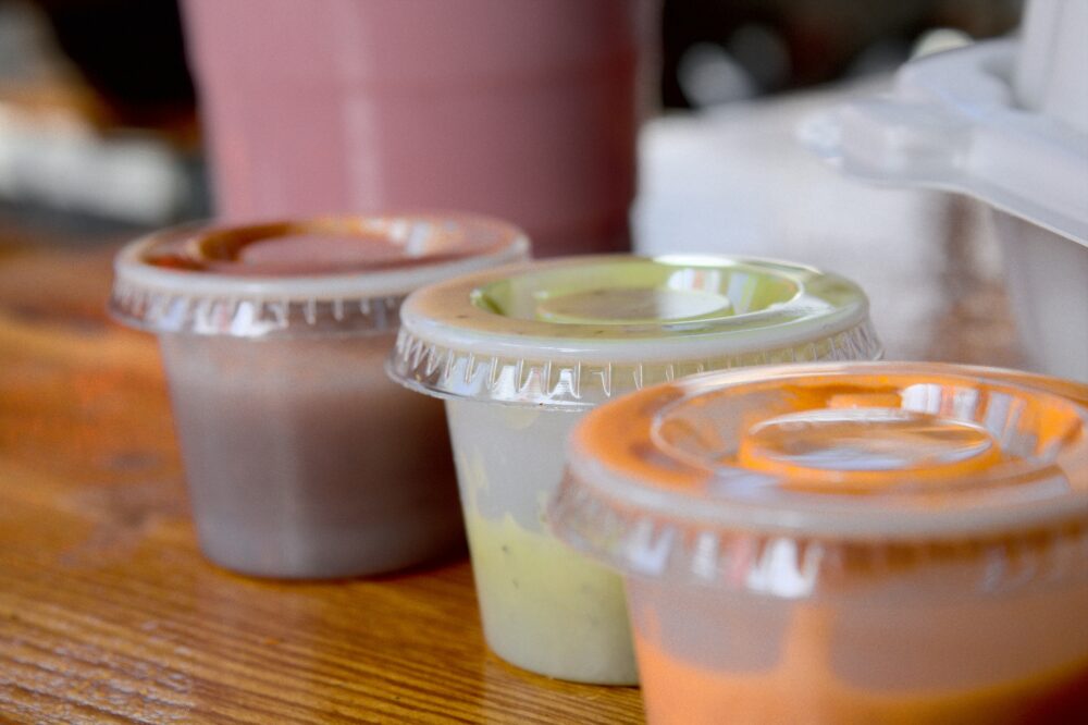 Sauce pots, packaging