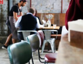 Table service in a restaurant