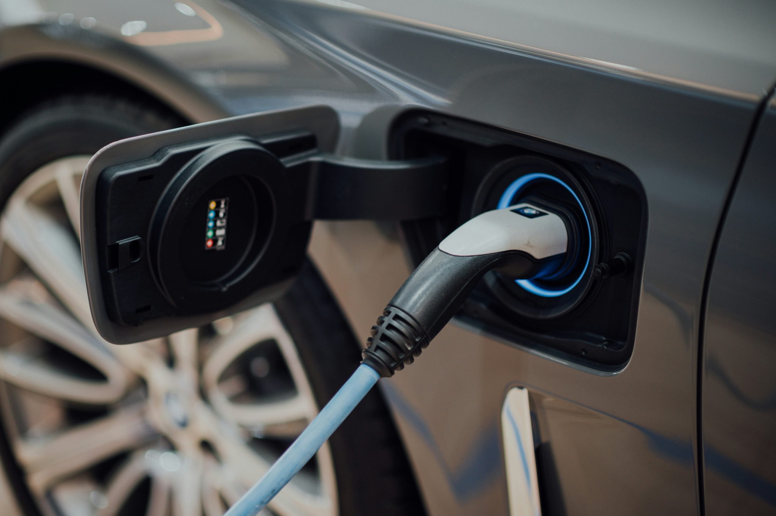 Octopus Electric Vehicles offers electric vehicle leasing for personal, business and salary sacrifice, charging and cheap renewable electricity. Members get access to the Octopus EV salary sacrifice scheme. Email membership@ukhospitality.org.uk with your code and we'll put you directly in touch with the supplier. 