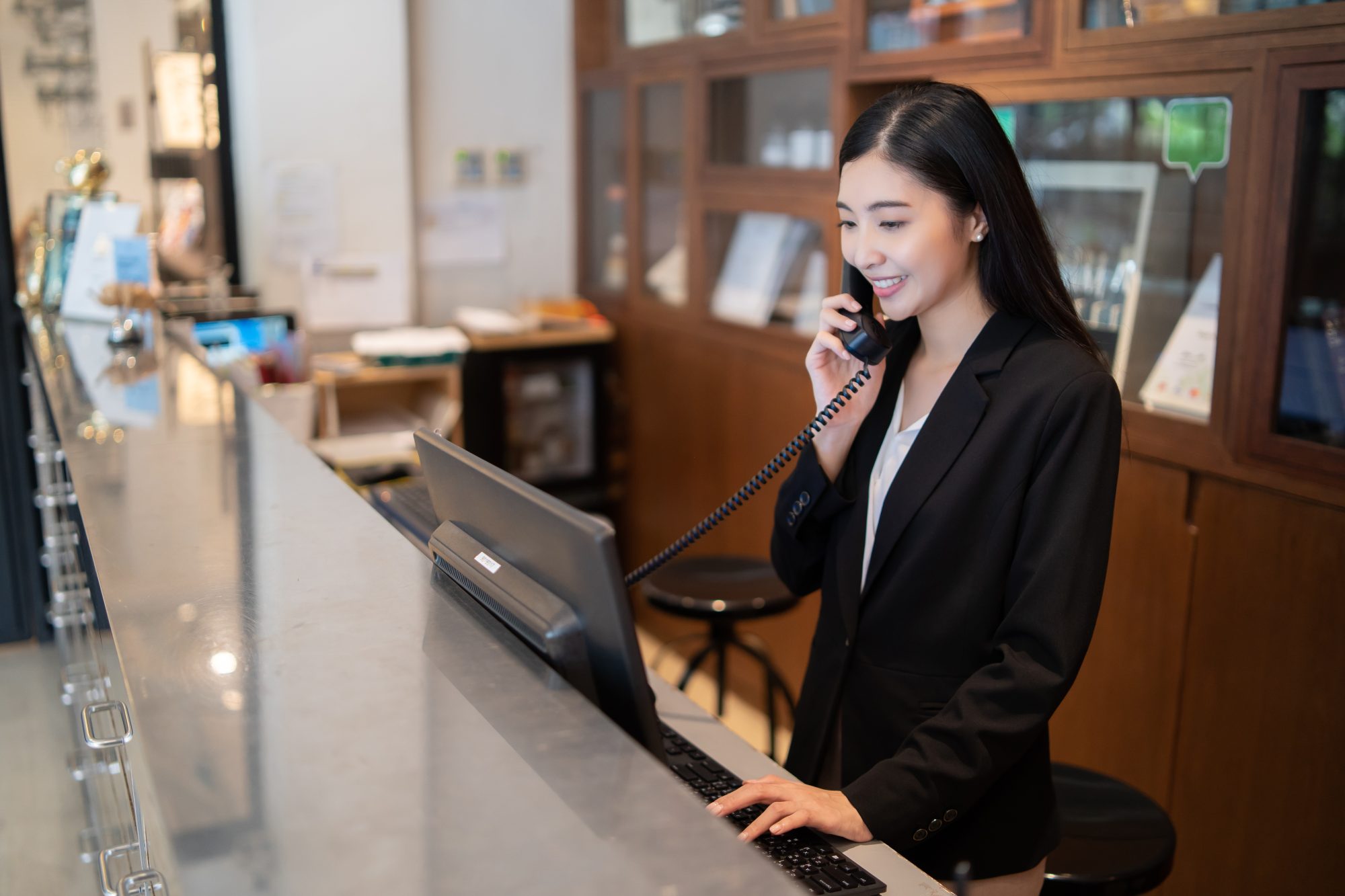 hotel receptionist