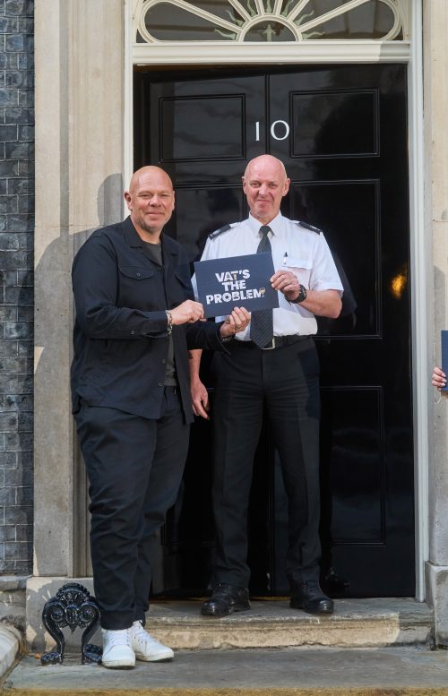 Chef Tom Kerridge delivers a petition with more than 400,000 signatures to 10 Downing Street in London in support of the #VATsTheProblem campaign, which calls for hospitality VAT to be reduced to 10 percent. Picture date: Tuesday October 13, 2026. PA Photo. Photo credit: Simon Jacobs/PA Media Assignments